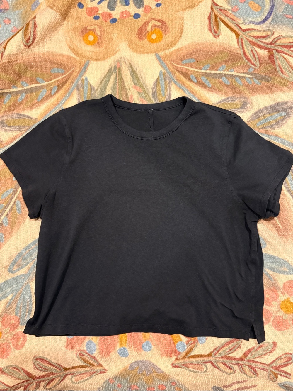 Lululemon Classic Black Crewneck Women's Tee